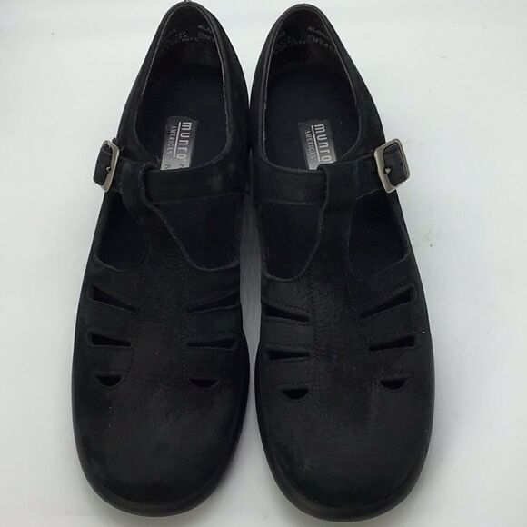 Munro Women’s Shoe Black Suede Fisherman Flat Sandal T Strap Mary Jane Sz 7.5SS - Picture 1 of 12